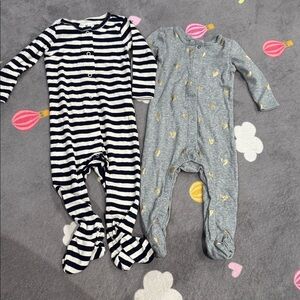 J. Crew Black and White Striped & Gray with Gold Hearts Kids Footies